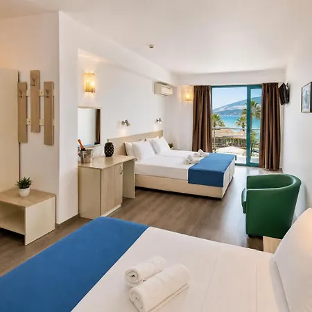 Hotel Largo Light 3*